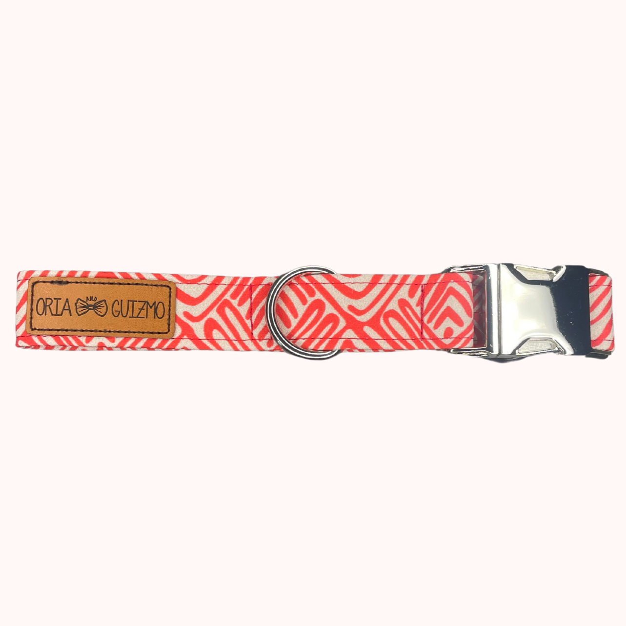 Collier Pep's rouge